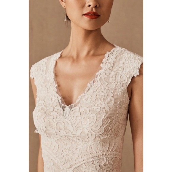 NWT BHLDN Tadashi Shoji Fiorelle Ivory Lace V Neck Wedding Gown Size 4 - Picture 10 of 14
